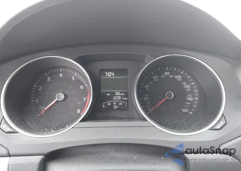 2017 Volkswagen Jetta 1.4T S z USA, uszkodzony, nr VIN 3VW2B7AJ5HM331441